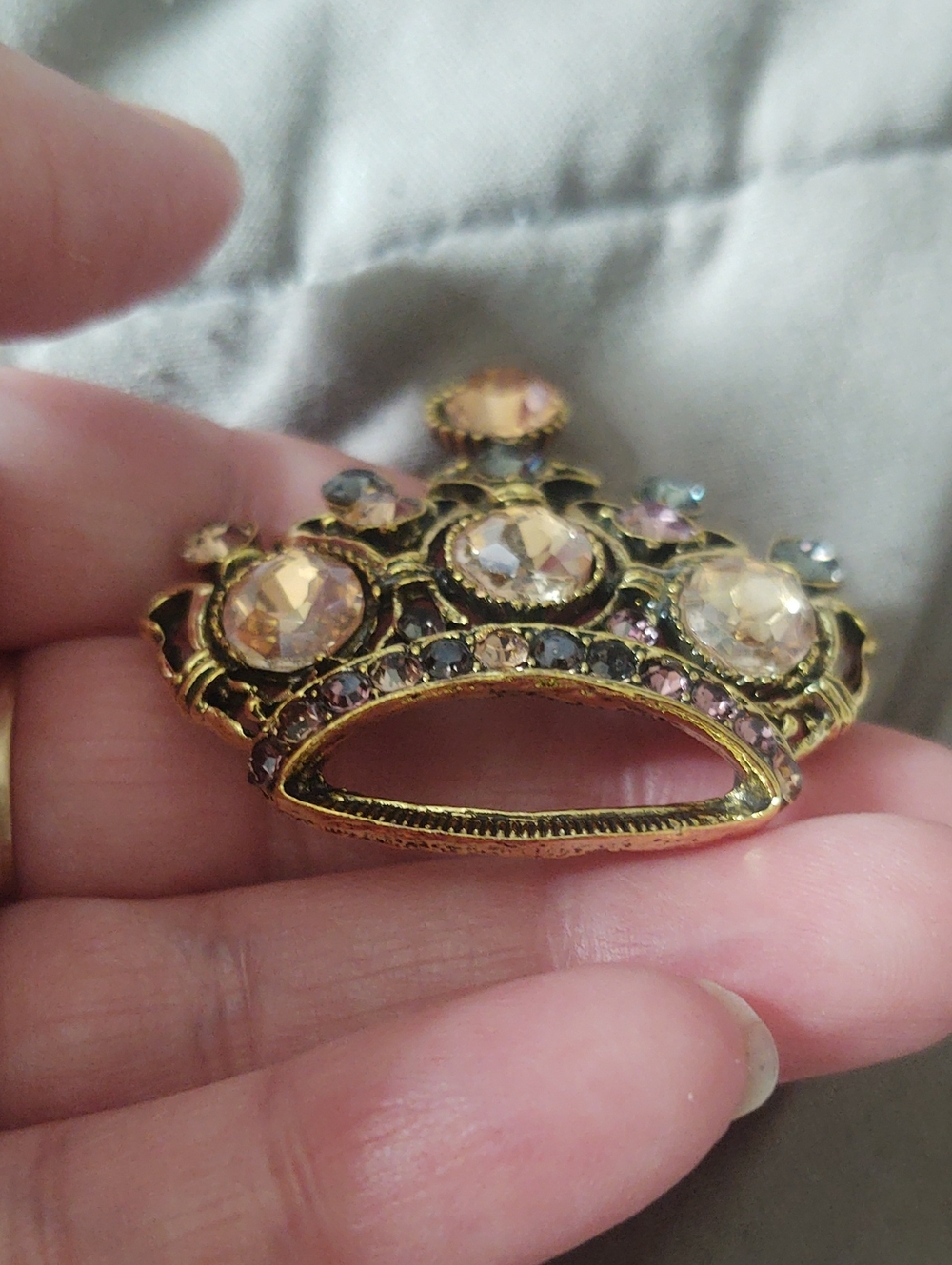 Champagne Rhinestone Crown Brooch - Picture 4 of 4